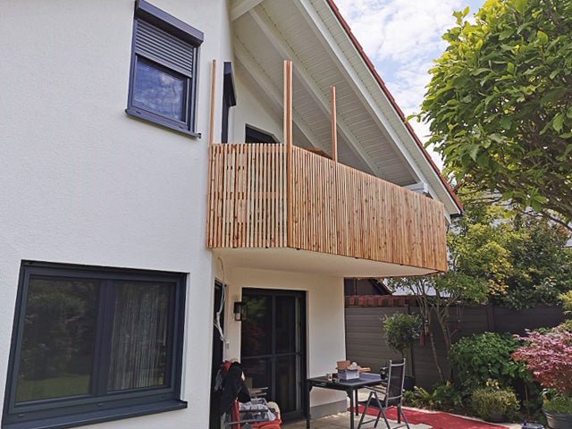 Balkongeländer: Stilvolle Zaunlatten als Sichtschutz - Holz Widmann - Meine Holzhandlung - Holz kaufen München