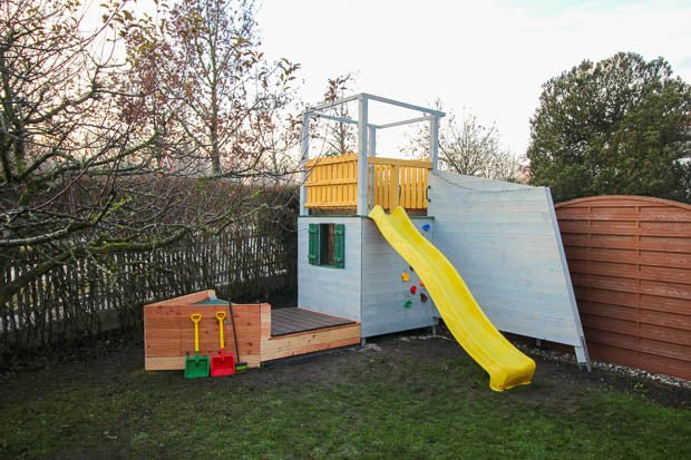 Selbstgebautes Kinderparadies mit Douglasie-Schiff - Holz Widmann - Meine Holzhandlung - Holz kaufen München