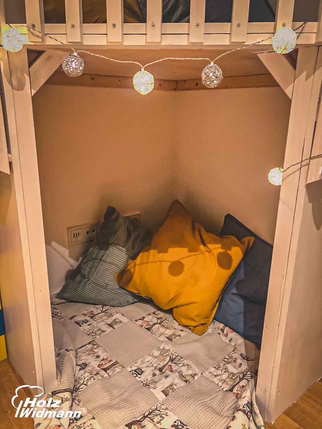 Spielturm aus Fichte und Mulitplex - Holz Widmann - Meine Holzhandlung - Holz kaufen München