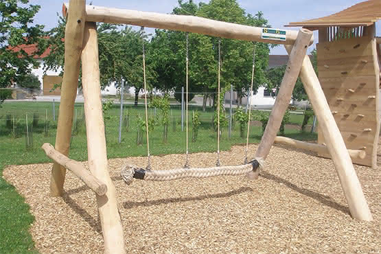 Robinienstämme (2-4 Wochen LFZ) - kaufen Meine Holzhandlung - Holz kaufen München