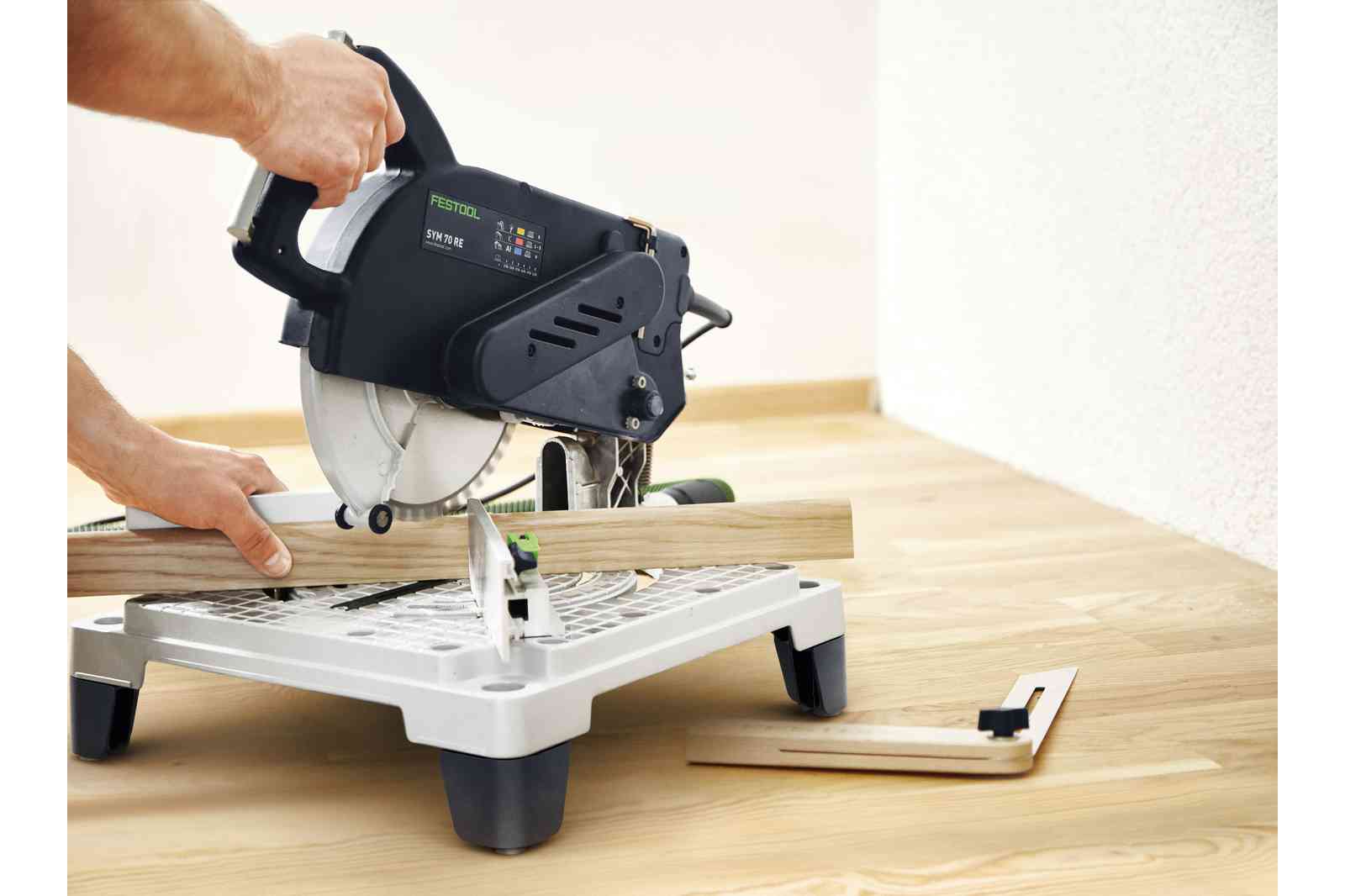 Verleihmaschine SYMMETRIC - kaufen Meine Holzhandlung - Holz kaufen München