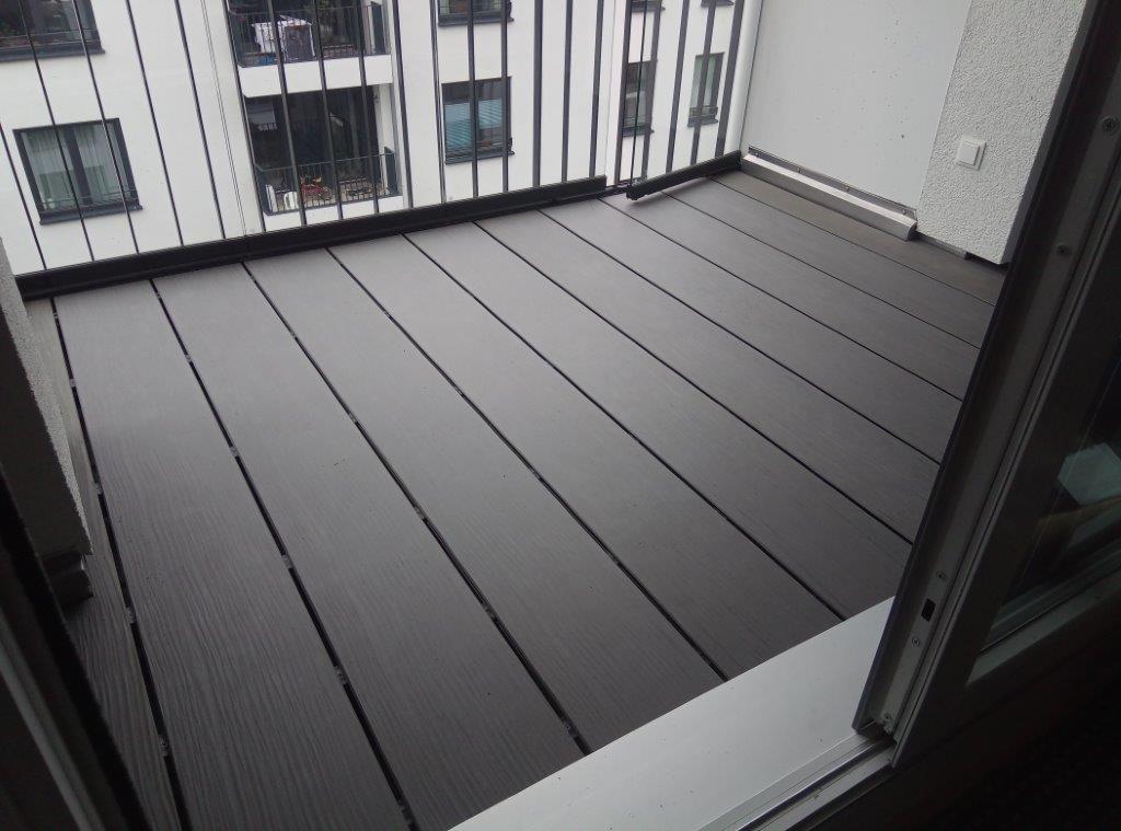 Megawood Balkon: Das moderne und pflegeleichte Design mit WPC Dielen - Holz Widmann - Meine Holzhandlung - Holz kaufen München